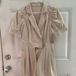 Lizard Thicket Cream Short Sleeve Romper